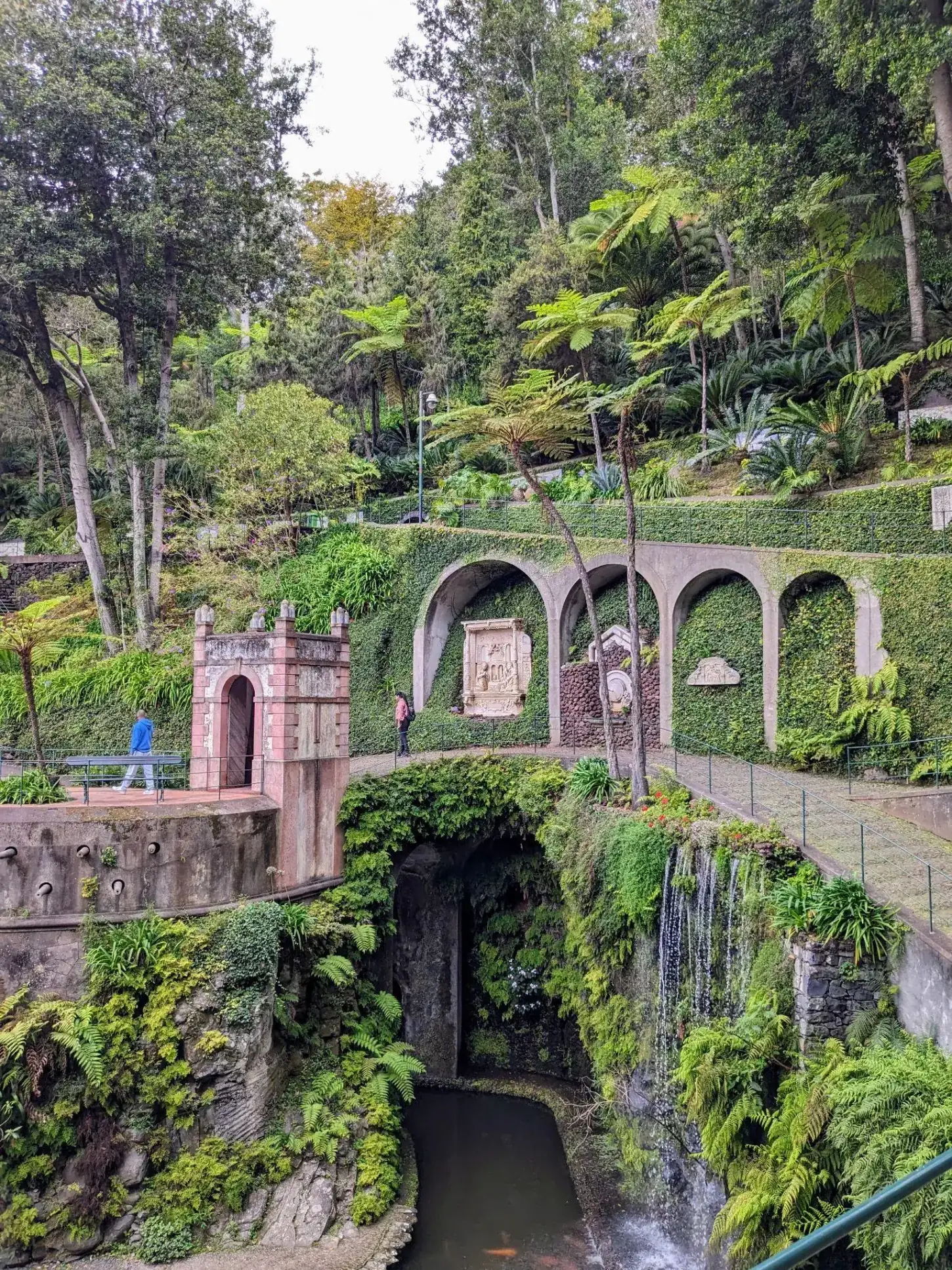 Arches and lush plants inside Monte Palace Tropical Garden